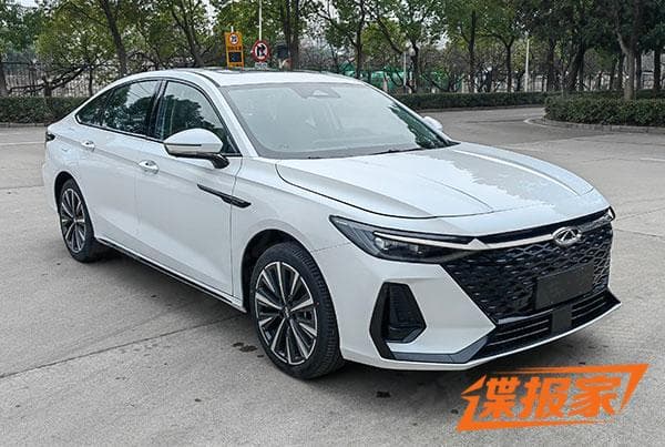 В Китае рассекречен 254-сильный Chery Arrizo 8 GT. Этот седан приедет в Россию