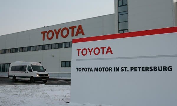 Российский завод Toyota перешел в госсобственность. Минпромторг хочет как можно быстрее возобновить производство на нем Российский завод Toyota перешел в госсобственность. Минпромторг хочет как можно быстрее возобновить производство на нем