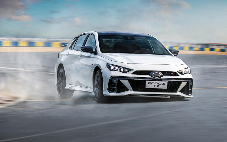 Представлен спортивный седан GAC Shadow Leopard R. Названа стоимость