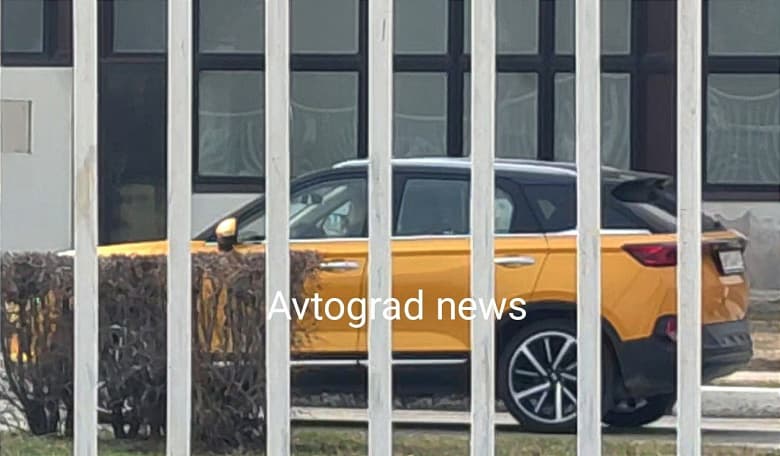 Возможно, так выглядит новый кроссовер Lada за 2 млн рублей. Сборку FAW Bestune T77 могут наладить под брендом Lada, но что это за модель?
