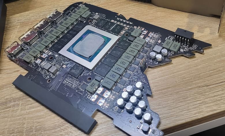 Nvidia выпустила GeForce RTX 4090 с новым GPU