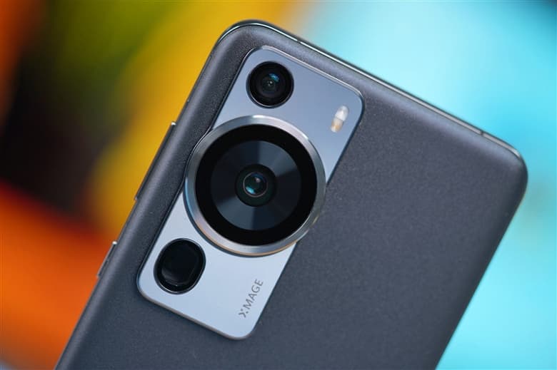 На что способна камера Huawei P60 Pro? Много примеров дневной и ночной съемки с основной камеры флагмана