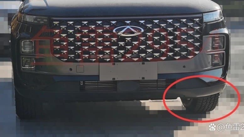 Внедорожный потенциал, огромный экран в салоне и брутальная внешность при цене менее 15 000 долларов. Появились подробности о Chery TJ-1