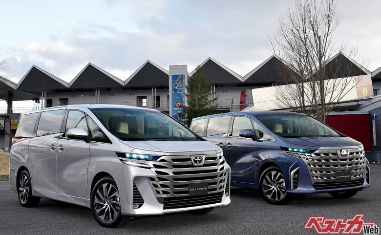 Роскошнее Toyota Alphard, с новыми моторами и 48-дймовым экраном в салоне. Новый Lexus LM засветился в Японии