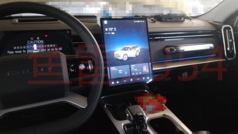 Совершенно новый дизайн, запас хода 1400 км и экран с диагональю 14, 8 дюйма в салоне. Представлен брутальный кроссовер Chery TJ-1