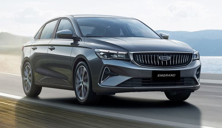 Очереди в Белоруссии за новыми седанами, в России уже можно купить Geely Emgrand 7 от 1,5 млн рублей