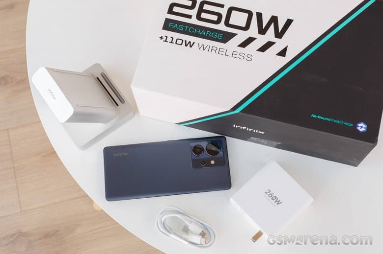На полную зарядку смартфона ушло менее 7 минут. Появились первые тесты технологии 260-ваттной зарядки Infinix All-Round FastCharge