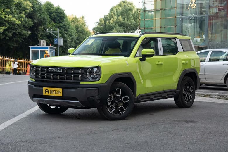 Новые кроссоверы Haval KuGou с полным приводом — ещё более впечатляющие и мощные, чем Jolion
