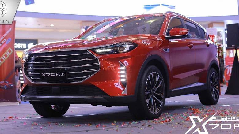 Вот это скорость. В России начали продавать новейшие кроссоверы Jetour X70 Plus