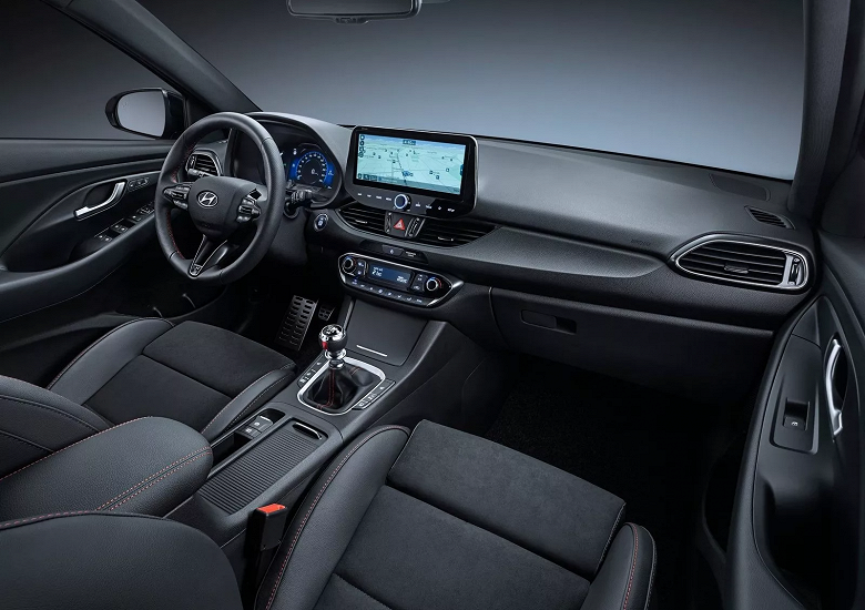 В России начали продавать Hyundai i30 2023. Сколько за них просят?