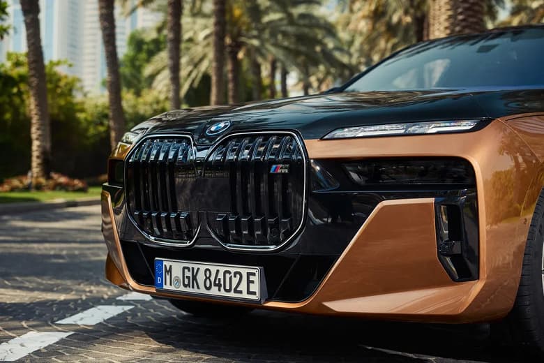 Представлена самая мощная «семерка» BMW – 660-сильная BMW i7 M70 xDrive