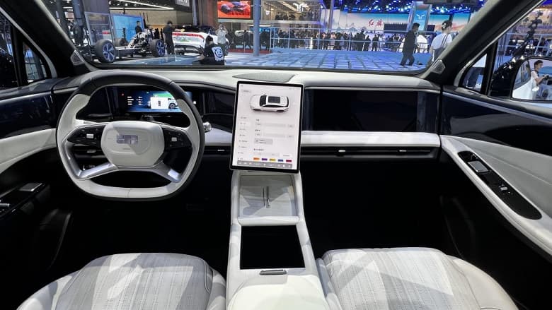 Как Geely Monjaro, только современнее и мощнее – представлен 390-сильный кроссовер Geely Galaxy L7