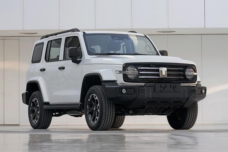 Tank 300 стал гибридным. Первые живые фото Tank 300 стал гибридным. Первые живые фото