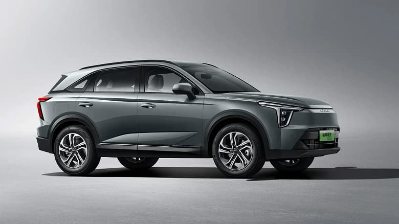 280 л.с., полный привод и три экрана в салоне. Представлены совершенно новые кроссоверы Haval Xiaolong Max и Xiaolong