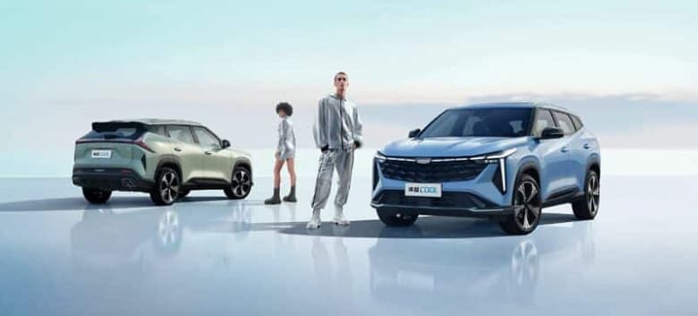 Geely Atlas нового поколения с автопилотом, двигателем Volvo, Snapdragon 8155 и большим экраном. Новинку оценили в Китае от 15 800 долларов.