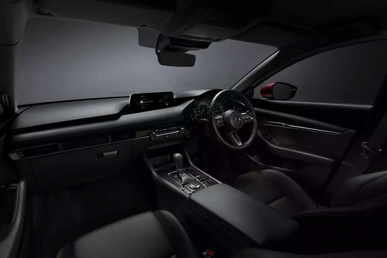 Представлена новая Mazda3 2023