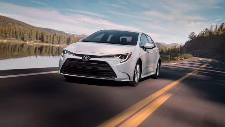 В США назвали самые надежные автомобили разных брендов. Лучшие – Toyota Corolla, Lexus GX, Mazda CX-3 и CX-5