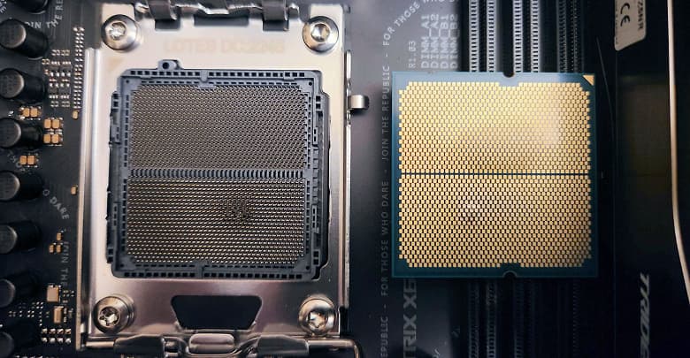Первый пошел. В США сгорел Ryzen 7 7800X3D, но винят во всем материнскую плату Asus