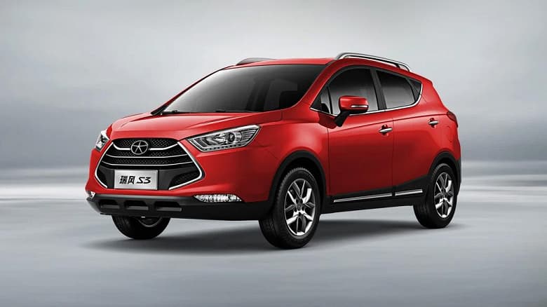 Нешуточный первоапрельский рейтинг: в числе самых дешевых автомобилей в России в апреле 2023 года – четыре Lada и только один «китаец»