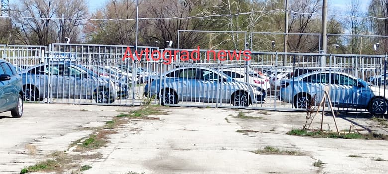 АвтоВАЗ собрал уже несколько десятков Lada Vesta NG в топовой комплектации с цифровой приборной панелью и 16-клапанным мотором