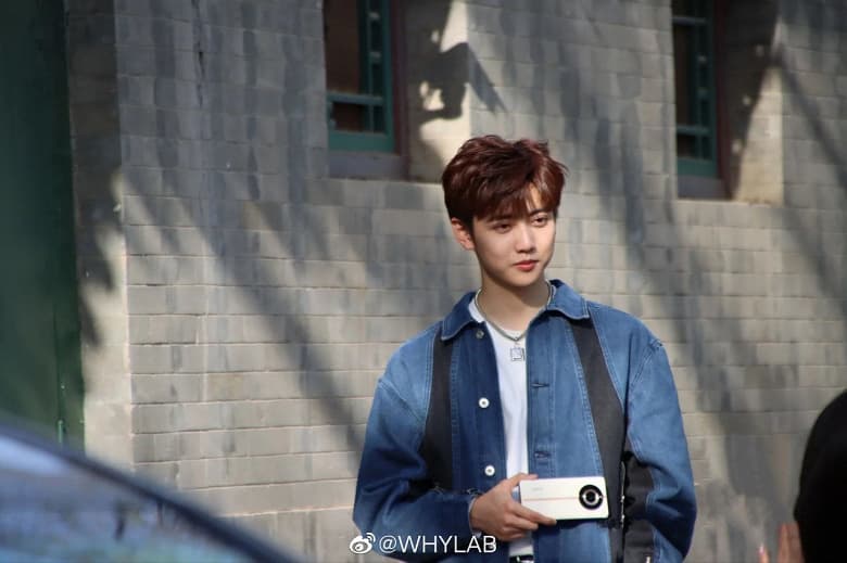 200 Мп, 120 Гц, 100 Вт. Характеристики и живые фото Realme 11 Pro+