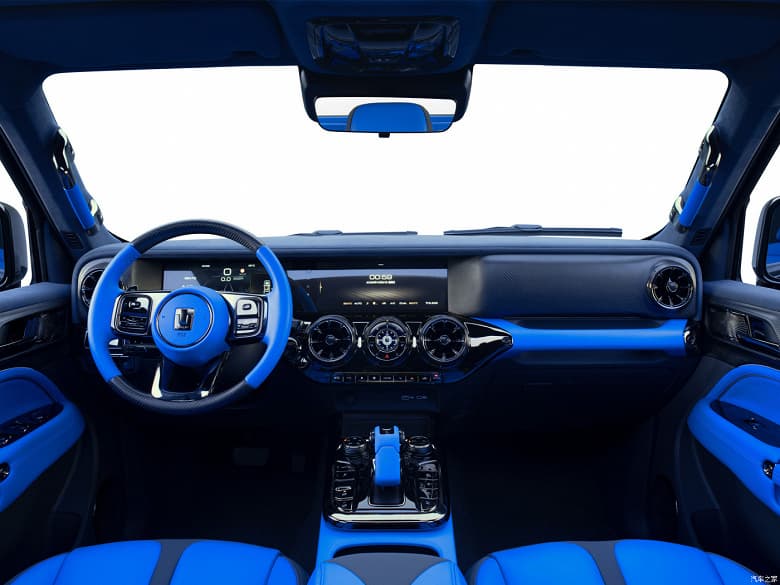 Внедорожник Tank 300 Cyber Knight поступил в продажу в Китае