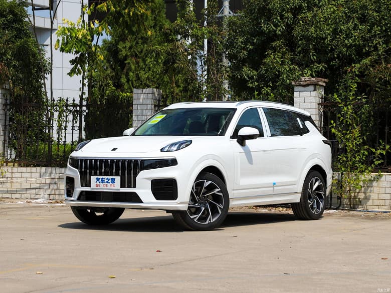 Компания Geely уменьшила стоимость кроссоверов Lynk & Co на китайском рынке — цена на флагманский Lynk & Co 09 EM-P Voyage Edition снизилась на 2315 долларов Компания Geely уменьшила стоимость кроссоверов Lynk & Co на китайском рынке — цена на флагманский Lynk & Co 09 EM-P Voyage Edition снизилась на 2315 долларов