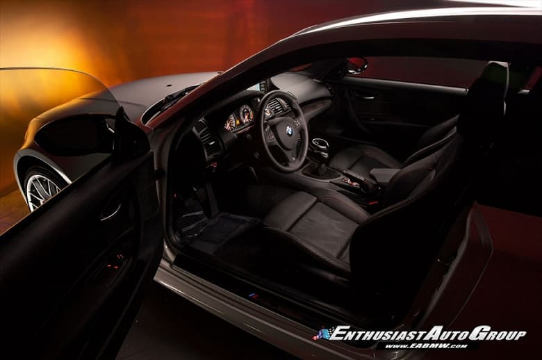 12-летний BMW 1M в идеальном состоянии выставили на продажу за 200 000 долларов