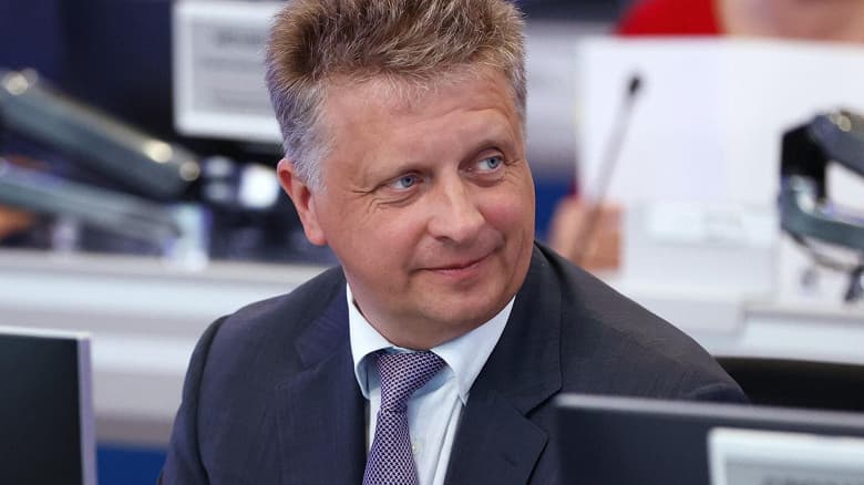 АвтоВАЗ рассматривает возможность снижения цен на новые Lada ниже уровня китайских аналогов