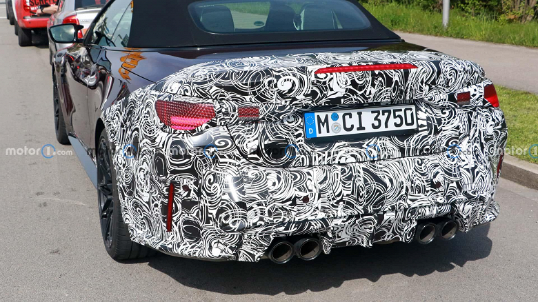 Кабриолет BMW M4 2024 впервые показали вживую
