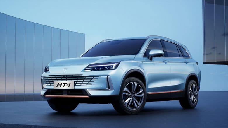 Россия получит гибридный кроссовер Skywell HT-i с возможностью проехать более 1200 км без дозаправки и более просторным кузовом, чем Skoda Kodiaq