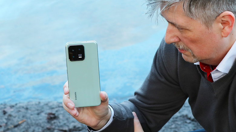 Новая прошивка улучшила стандартную камеру Xiaomi 13