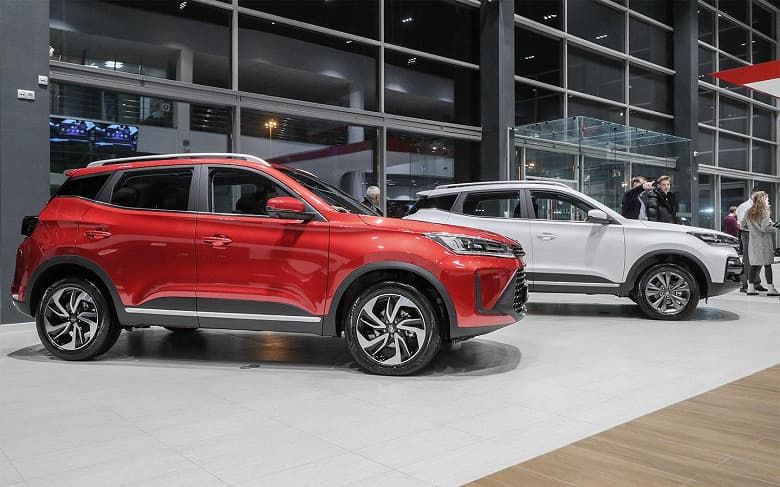 Китайцы» российской сборки за 2 млн набирают обороты. Стало известно, сколько в апреле продали автомобилей Kaiyi и BAIC
«Китайцы» российской сборки за 2 млн набирают обороты. Узнали, сколько в апреле продали автомобилей Kaiyi и BAIC