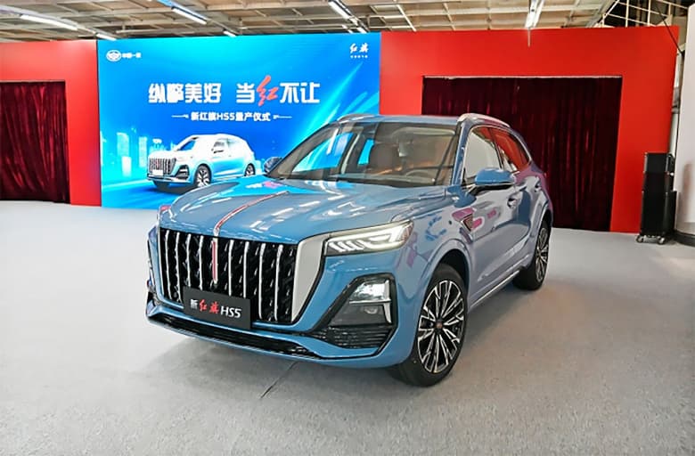 Больше Mitsubishi Outlander: В Китае началось производство премиум-кроссовера нового поколения Hongqi HS5