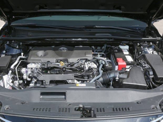 Обновленный седан Toyota Avalon 2023 засветился у дилеров в Китае. Скоро старт продаж