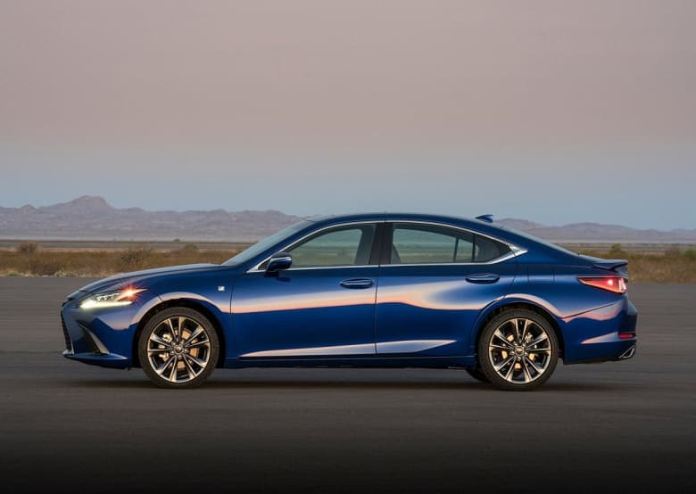 Хозяин Lexus ES350 восстановил справедливость и получил компенсацию владельца за убытки от Toyota в размере почти 20 млн рублей после покупки в 2020 году