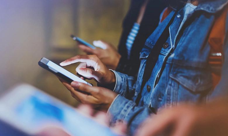 В ЕС WhatsApp позволит общаться с пользователями других мессенджеров
