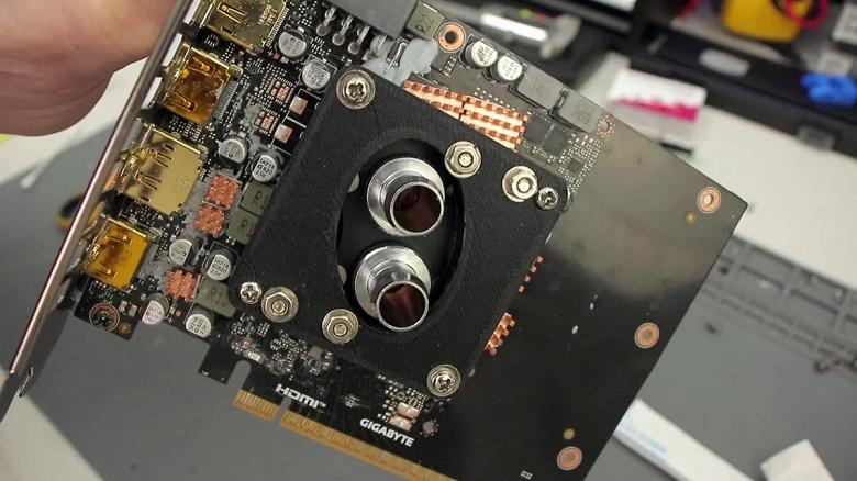Оверклокер экстремально разогнал GeForce RTX 5050, использовав холодильник вместо азота