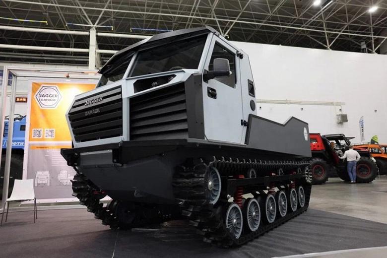 Вездеход будущего: на выставке «Поехали» дебютировал серийный Jagger Garage R-41 Вездеход будущего: на выставке «Поехали» дебютировал серийный Jagger Garage R-41