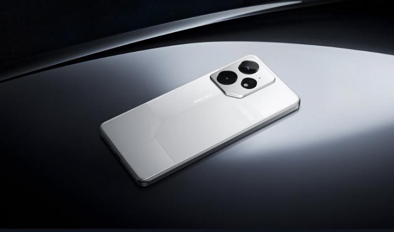 Инсайдер раскрыл новый Realme с OLED-дисплеем 6,78″ 1,5K, Snapdragon 8 Gen 5 и кремниевым аккумулятором 8000 мА·ч