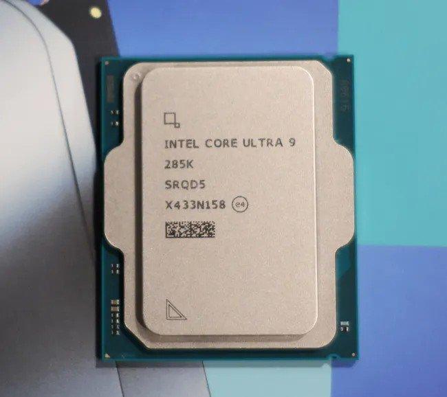 Core Ultra 9 285K за год вдвое ускорился в некоторых Linux-тестах — Phoronix