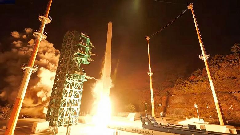 Южнокорейская ракета Nuri собственного производства успешно стартовала