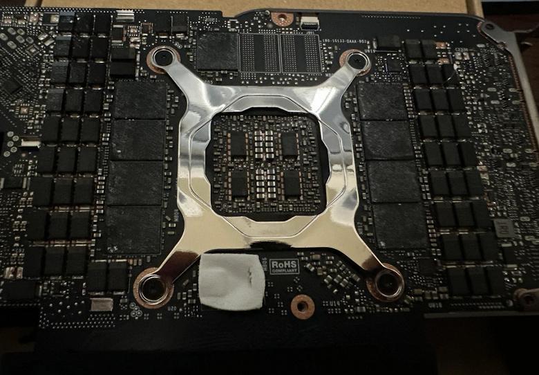 Редкие экземпляры RTX 3080 Ti с 20 ГБ видеопамяти, предназначенные для внутреннего тестирования