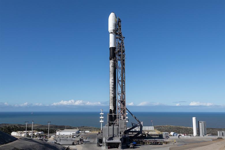 SpaceX приостановила запуски Starlink из-за невыясненных причин недавней аномалии