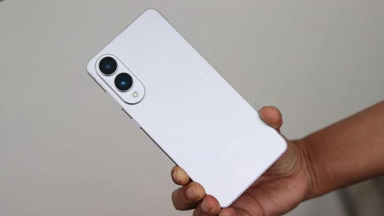 Samsung не может определиться со стоимостью флагманов Galaxy S26 Samsung не может определиться со стоимостью флагманов Galaxy S26