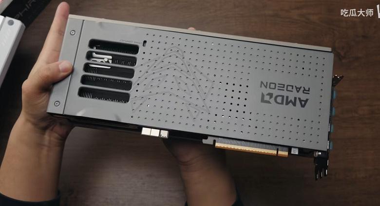 Опубликовано видео распаковки Sapphire RX 9070 XT Phantom Link с питанием напрямую от материнской платы Опубликовано видео распаковки Sapphire RX 9070 XT Phantom Link с питанием напрямую от материнской платы