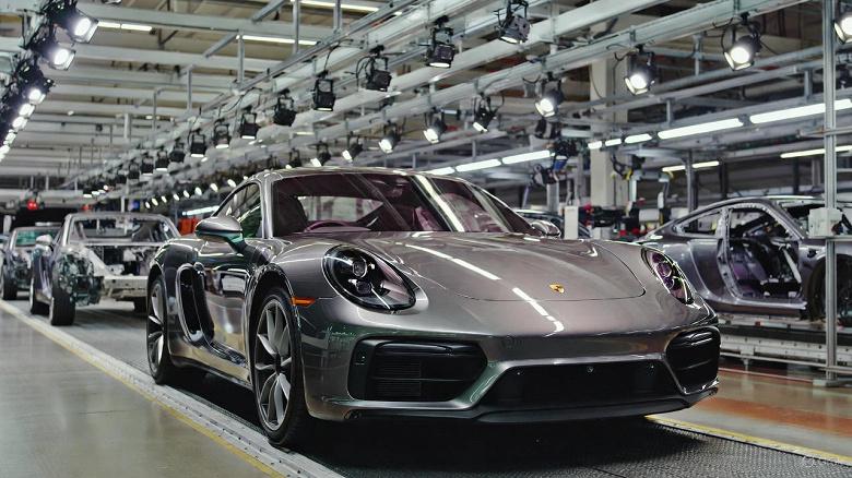 Porsche объявила рекордное сокращение штата: в Германии могут уволить 5500 сотрудников