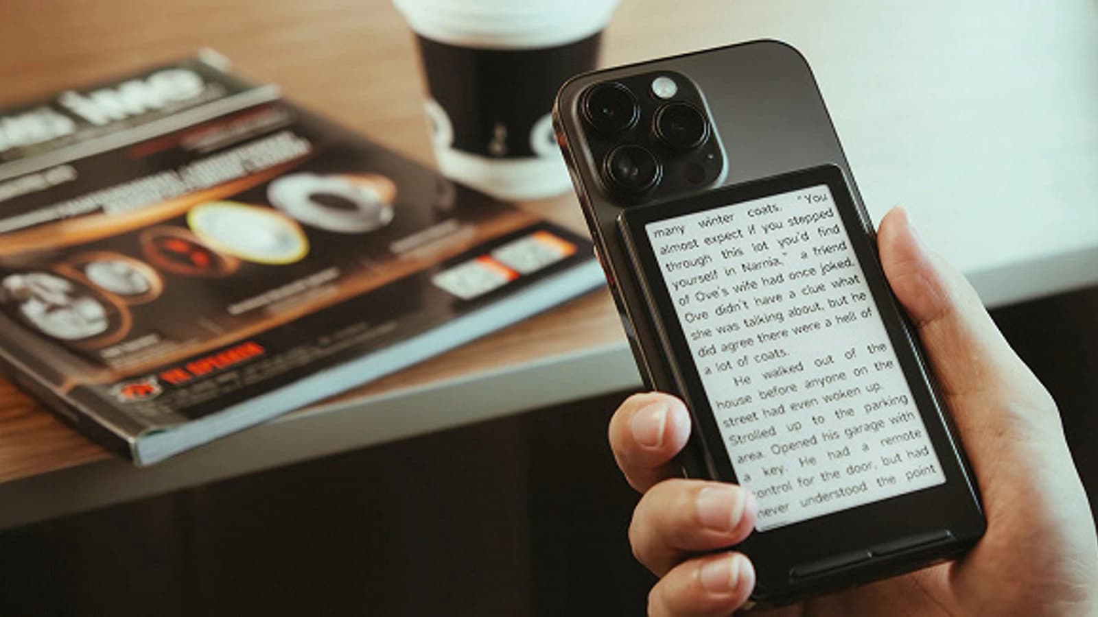 Xteink X4 – ультракомпактная электронная книга с магнитным креплением к iPhone Xteink X4 – ультракомпактная электронная книга с магнитным креплением к iPhone