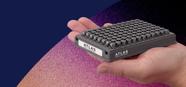 60 000 ТБ в объёме 1 литра. Представлено Atlas Eon 100 — первое в мире масштабируемое хранилище данных на основе ДНК