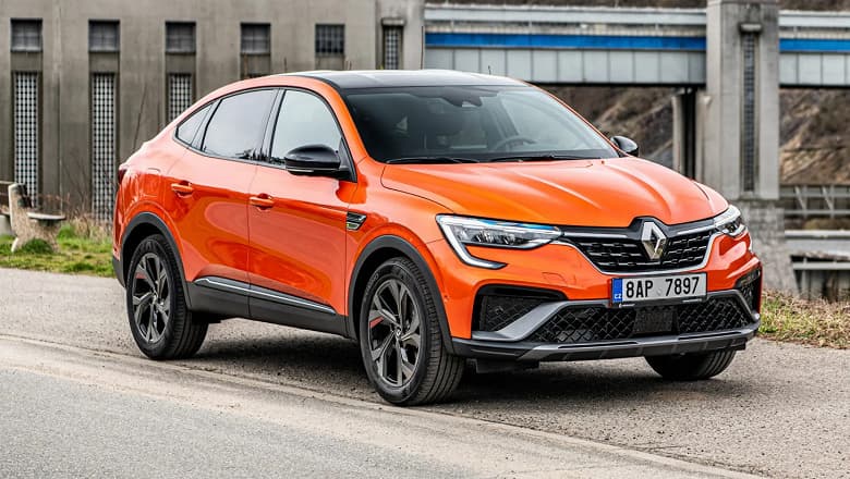 Renault Arkana подорожал в России в три раза: в 2019 году кроссовер можно было купить за 1 млн рублей, сейчас цена превышает 3 млн рублей Renault Arkana подорожал в России в три раза: в 2019 году кроссовер можно было купить за 1 млн рублей, сейчас цена превышает 3 млн рублей